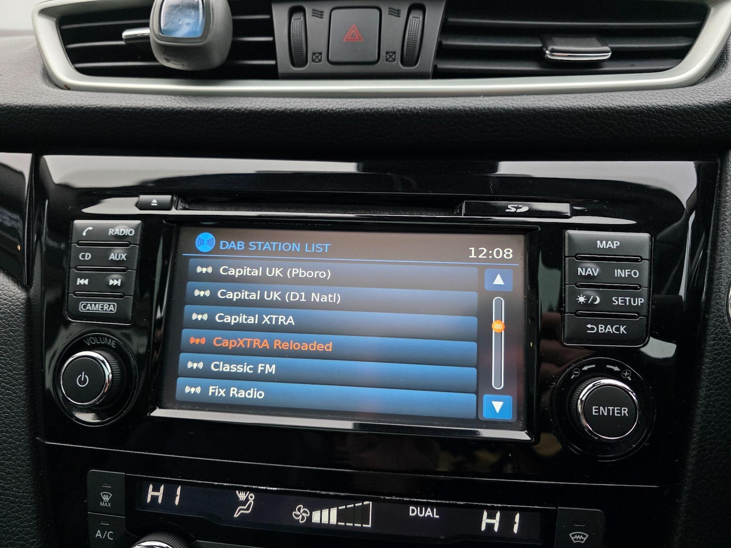 Used Nissan Qashqai 2016 for sale - 77020871: Photo 27