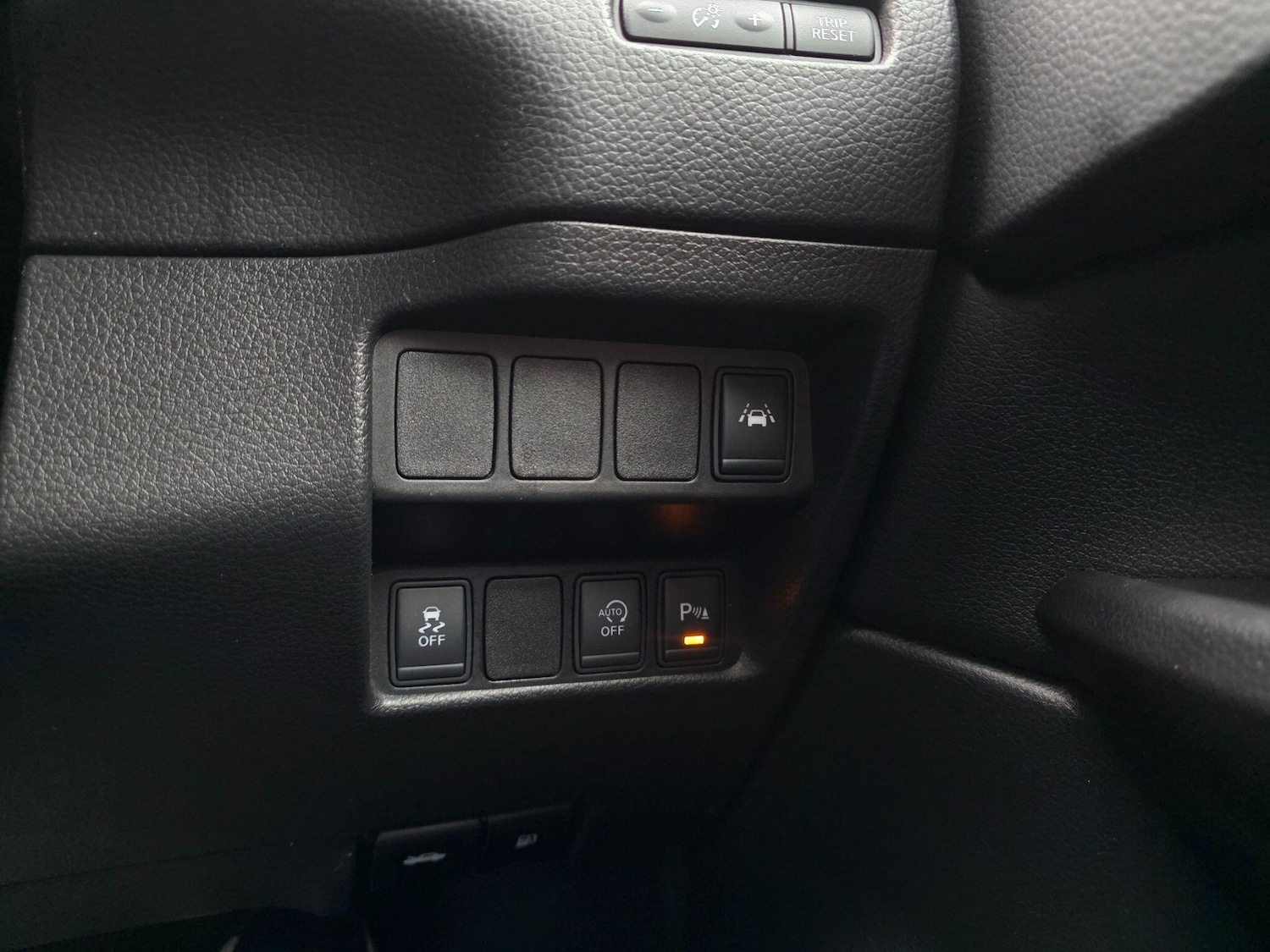 Used Nissan Qashqai 2016 for sale - 77020871: Photo 34