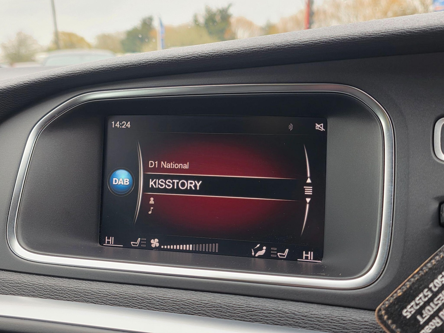 Used Volvo V40 2017 for sale - 78046890: Photo 26