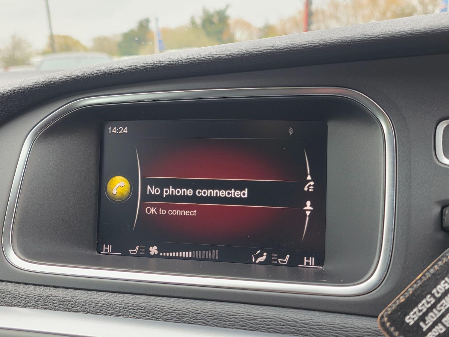 Used Volvo V40 2017 for sale - 78046890: Photo 27