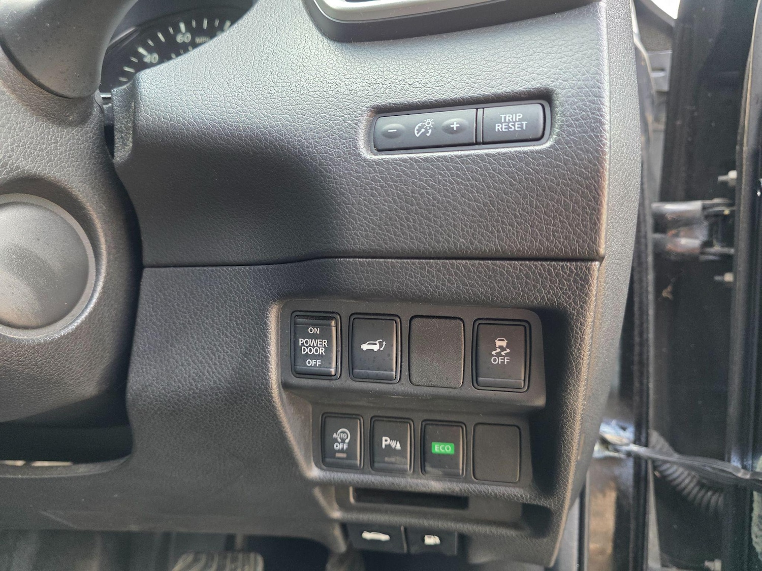 Used Nissan X-Trail 2015 for sale - 76599440: Photo 22