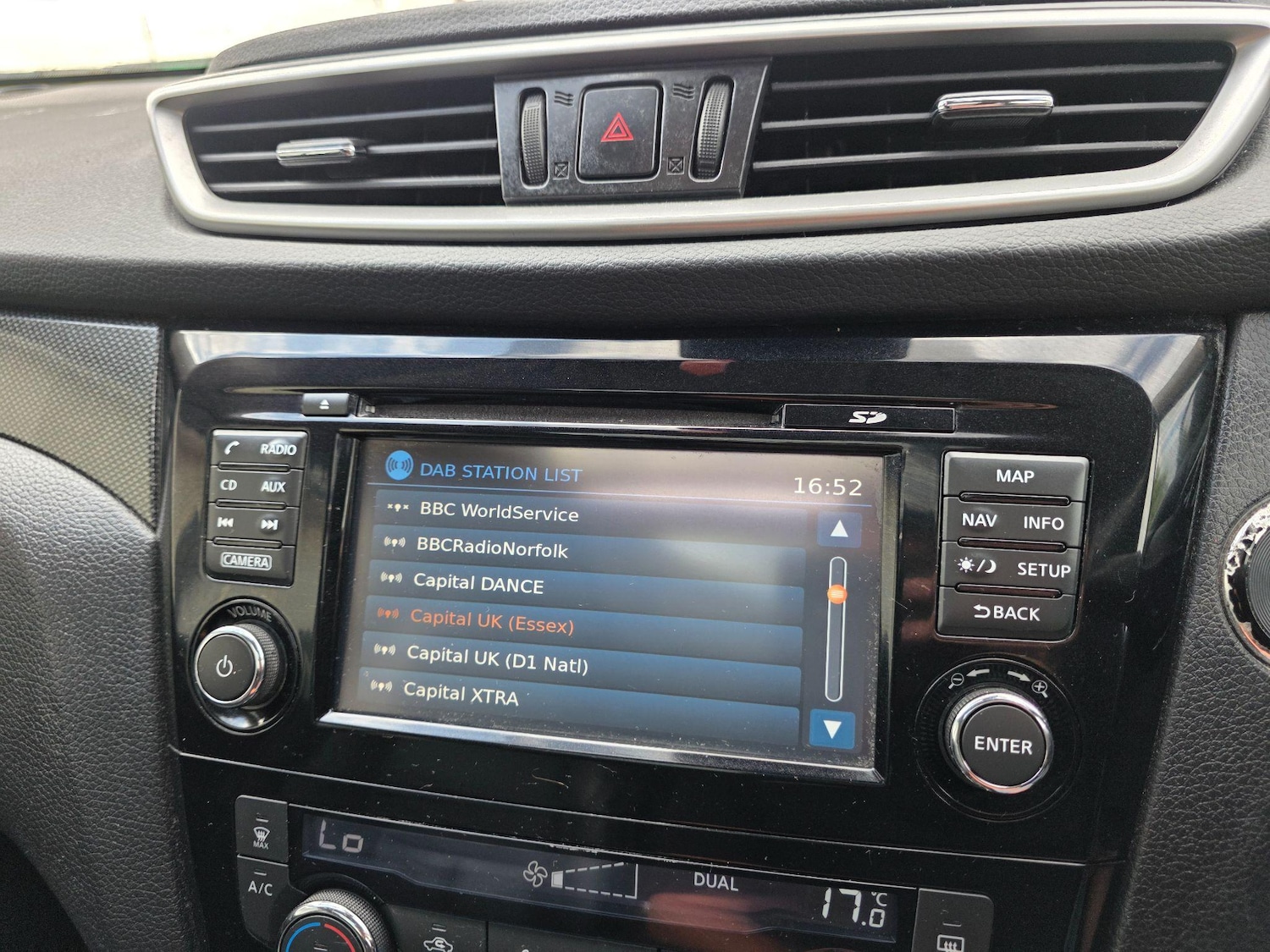 Used Nissan X-Trail 2015 for sale - 76599440: Photo 30