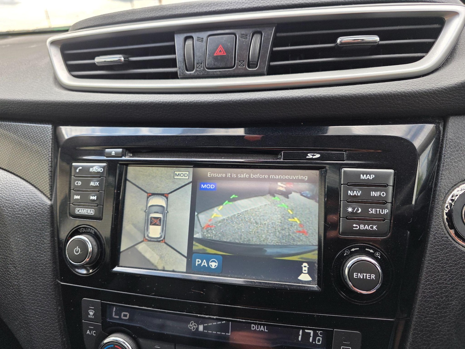 Used Nissan X-Trail 2015 for sale - 76599440: Photo 31