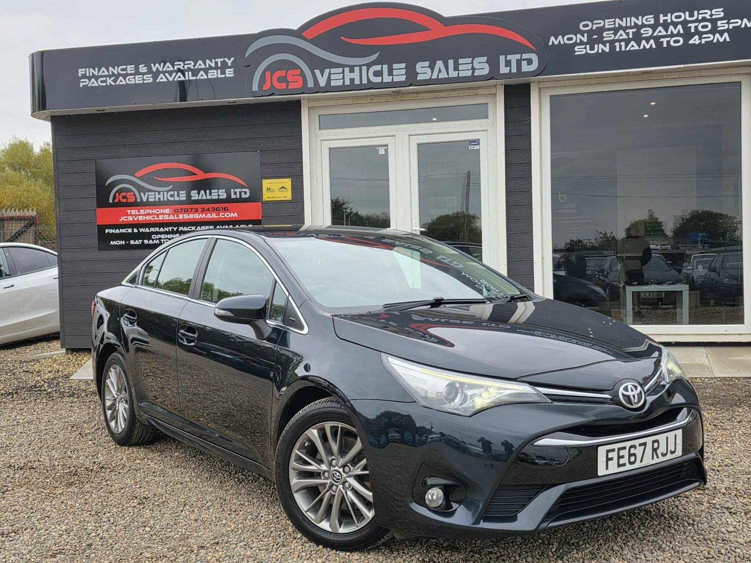 Used Toyota Avensis 2017 for sale - 76599442: Photo 1