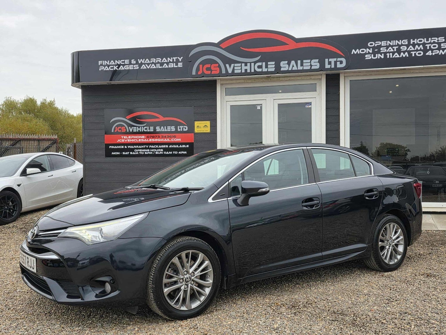 Used Toyota Avensis 2017 for sale - 76599442: Photo 12