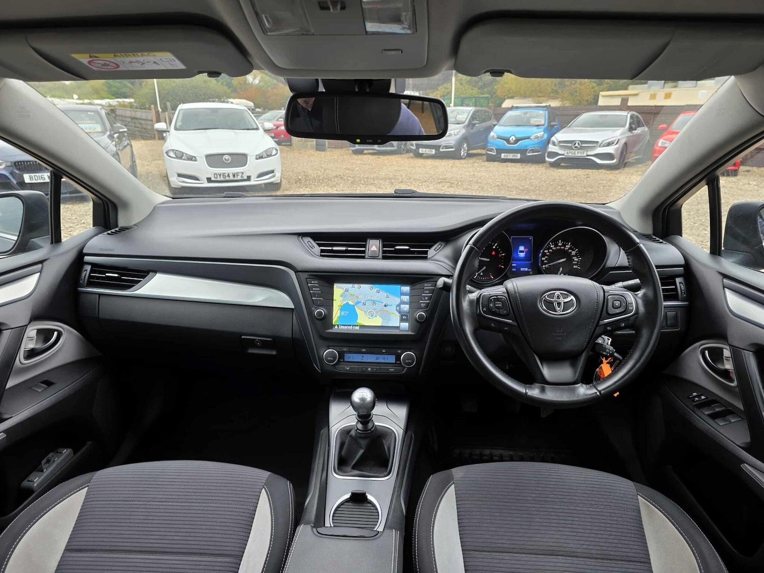 Used Toyota Avensis 2017 for sale - 76599442: Photo 17