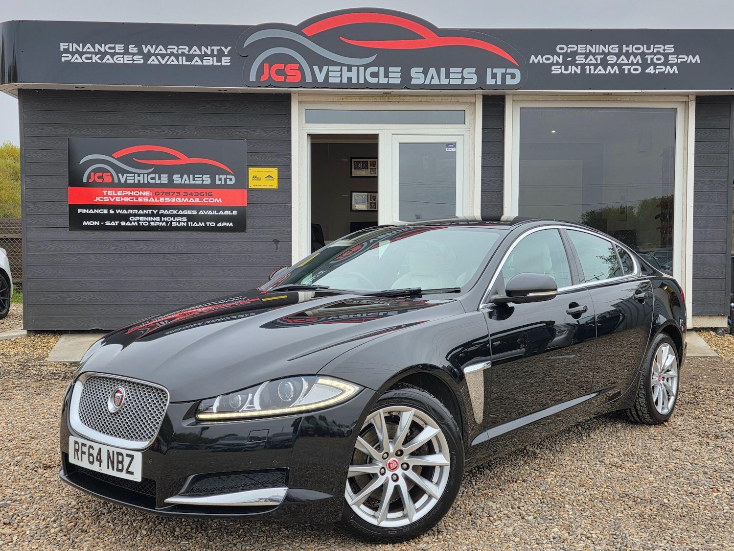 Used Jaguar XF 2014 for sale - 76599437: Photo 11
