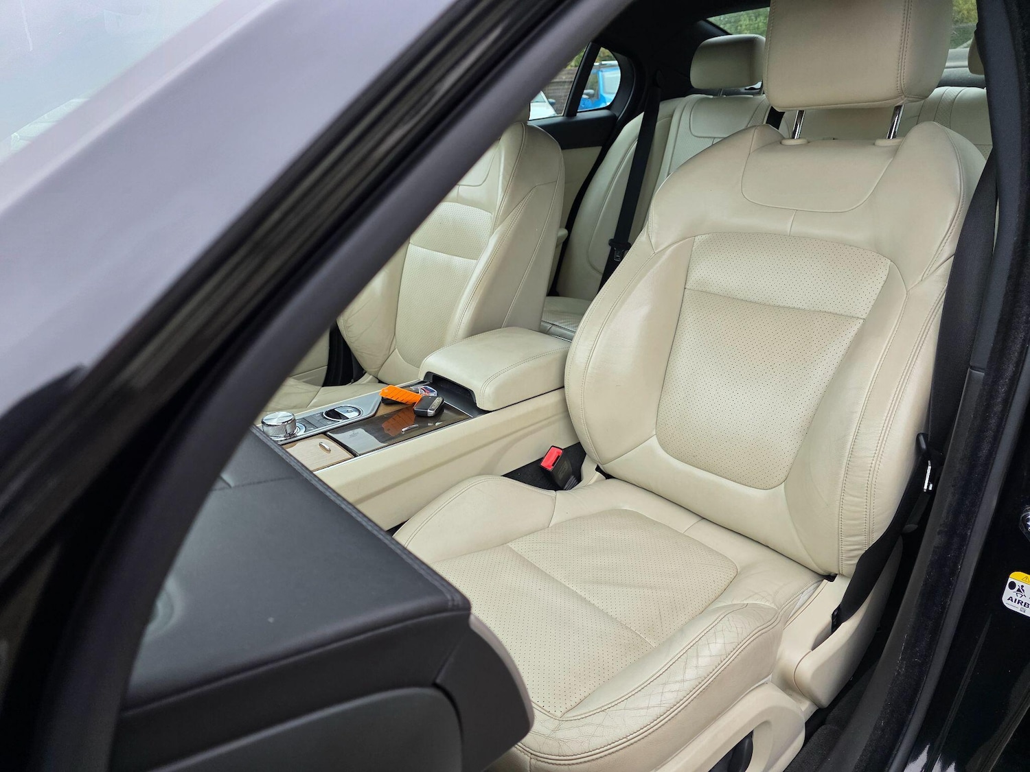 Used Jaguar XF 2014 for sale - 76599437: Photo 18