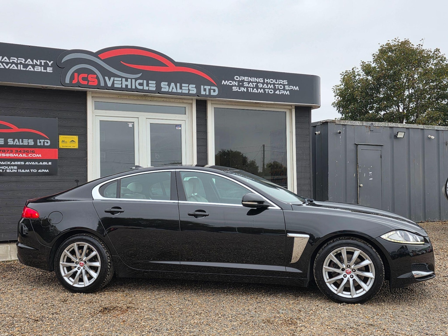 Used Jaguar XF 2014 for sale - 76599437: Photo 3
