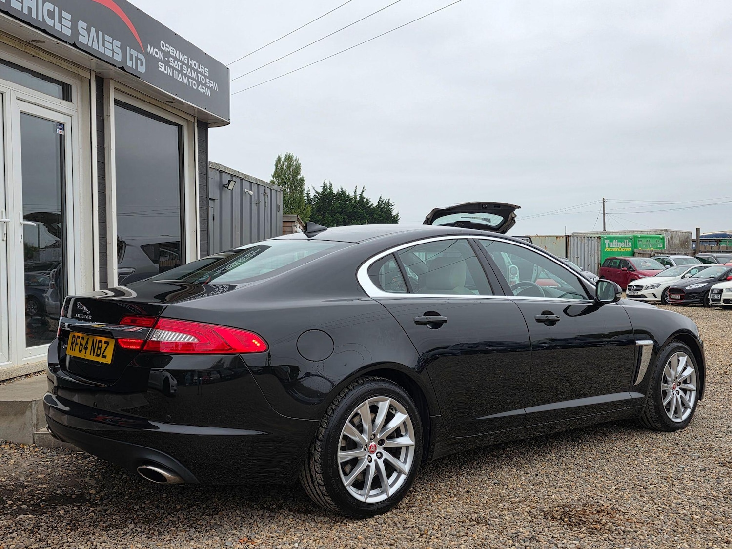 Used Jaguar XF 2014 for sale - 76599437: Photo 5