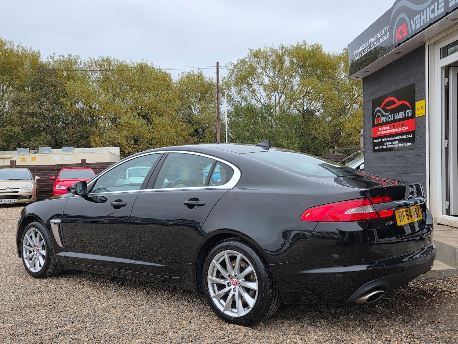 Used Jaguar XF 2014 for sale - 76599437: Photo 7