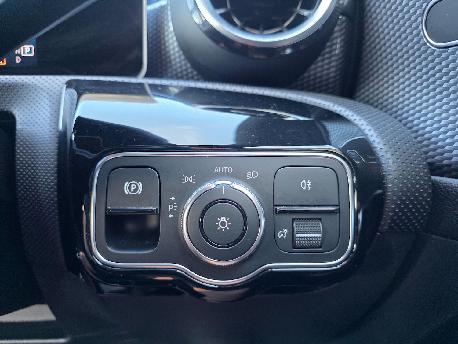 Used Mercedes-Benz A-Class 2019 for sale - 76991547: Photo 36