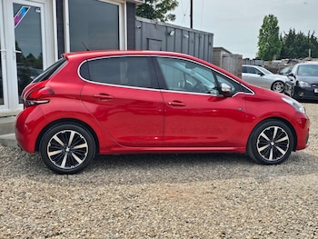 Used Peugeot 208 2018 for sale - 78969446: Photo