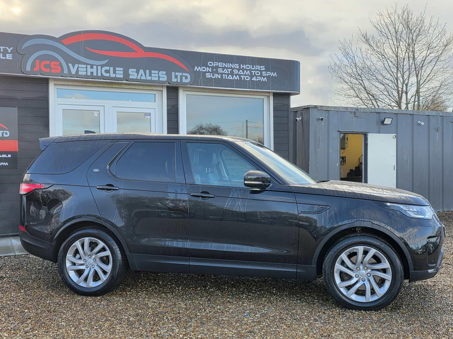 Used Land Rover Discovery 2018 for sale - 76689593: Photo 3