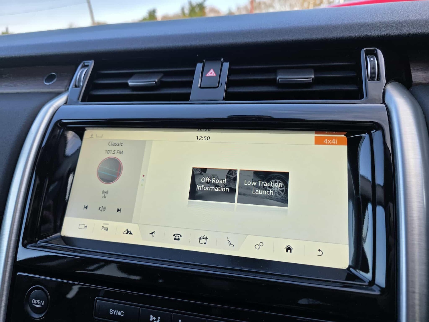 Used Land Rover Discovery 2018 for sale - 76689593: Photo 34