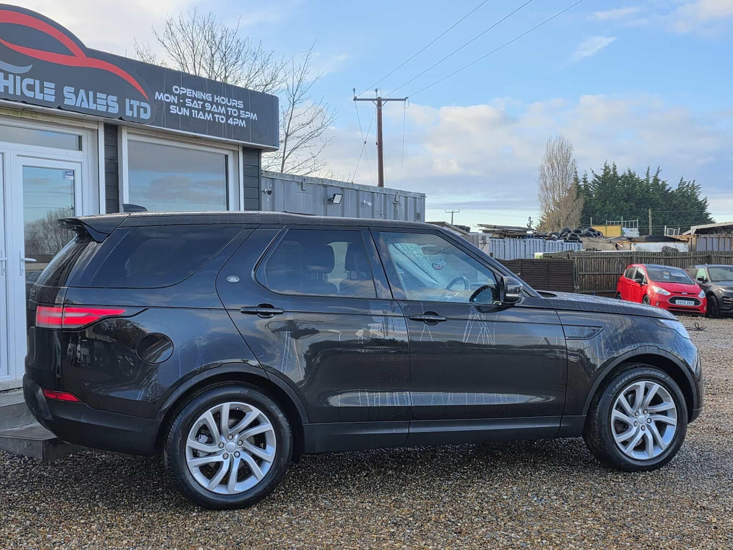 Used Land Rover Discovery 2018 for sale - 76689593: Photo 4