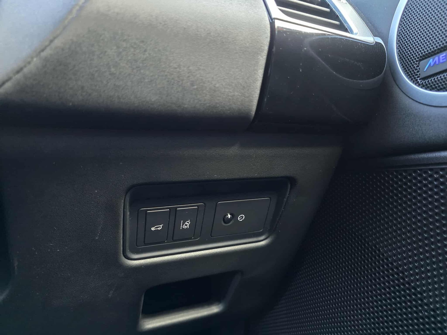 Used Land Rover Discovery 2018 for sale - 76689593: Photo 47