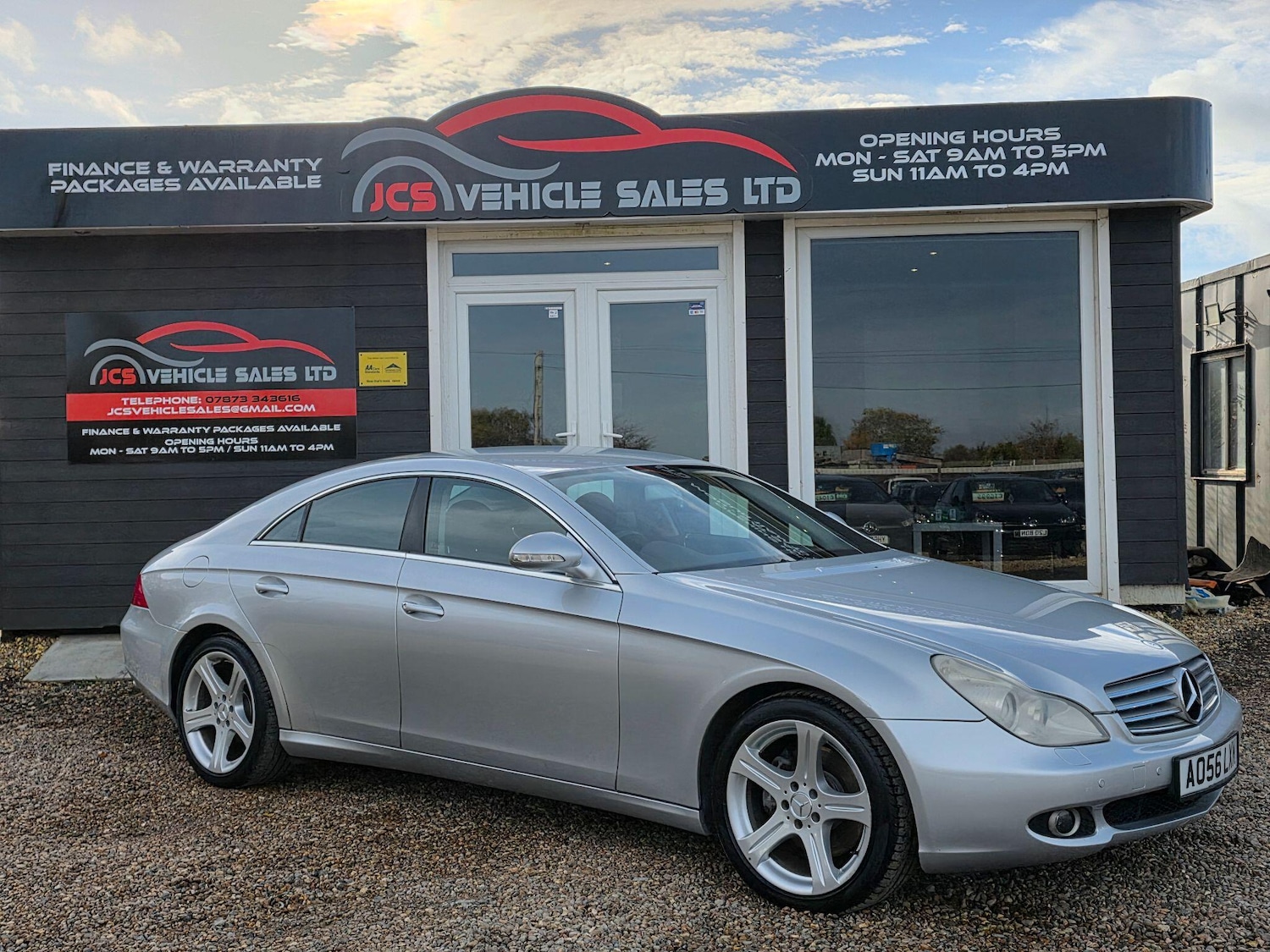 Used Mercedes-Benz CLS 2006 for sale - 76599463: Photo 3