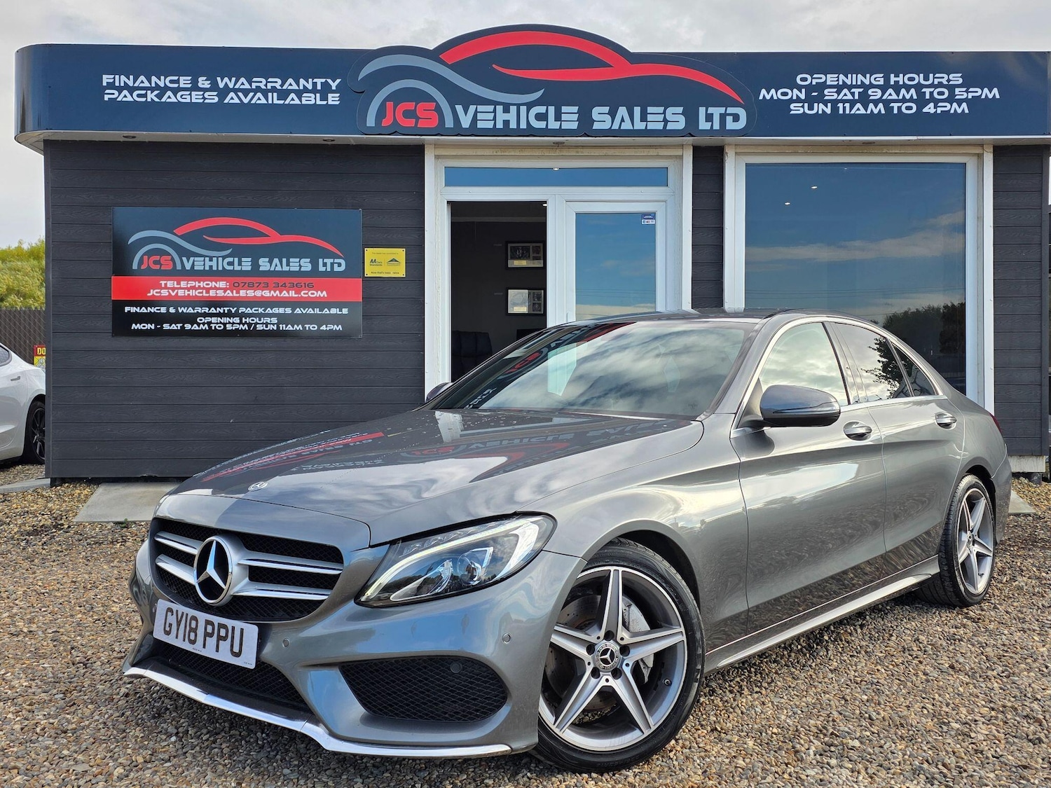 Used Mercedes-Benz C Class 2018 for sale - 76599436: Photo 11