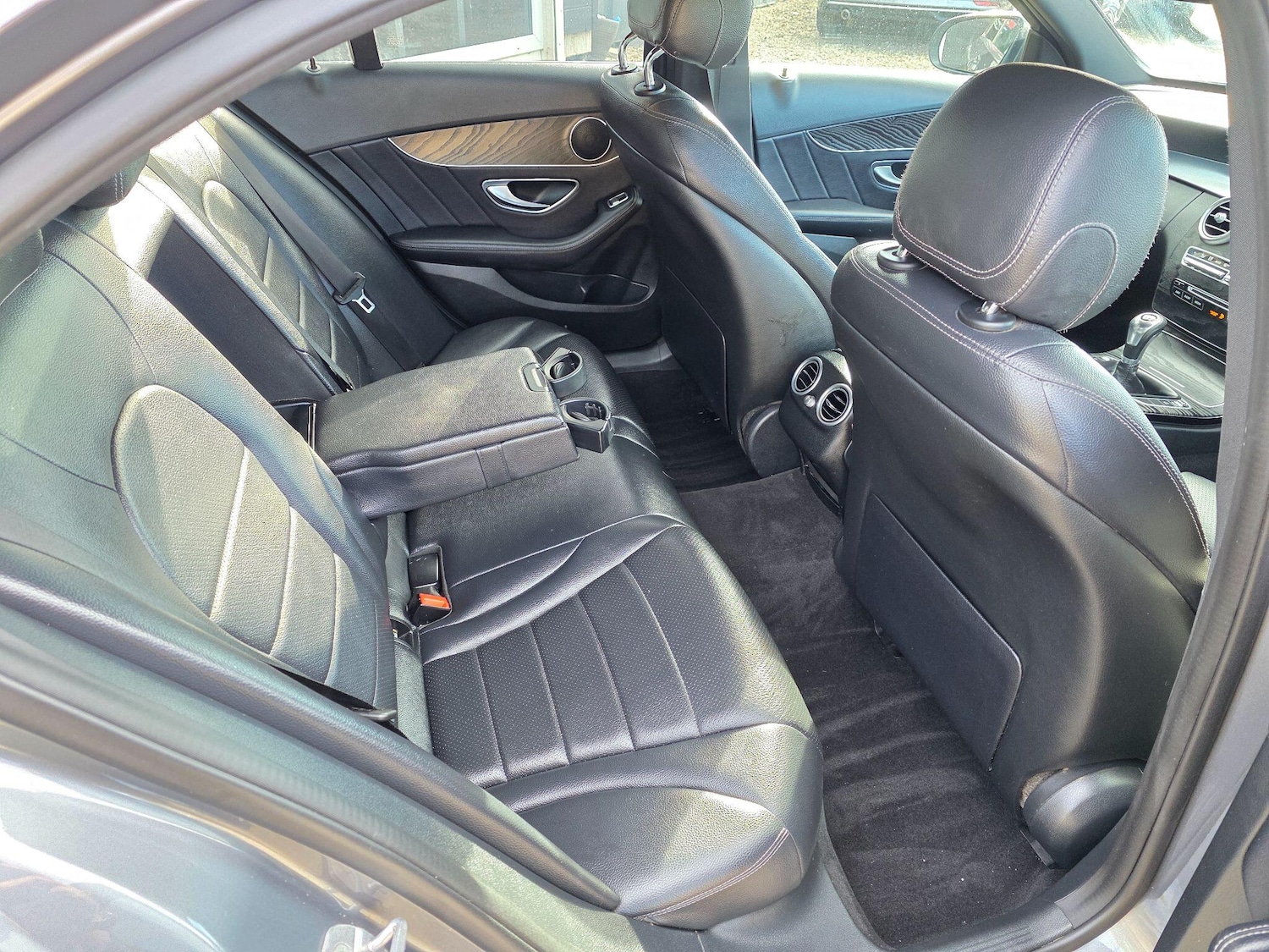 Used Mercedes-Benz C Class 2018 for sale - 76599436: Photo 15