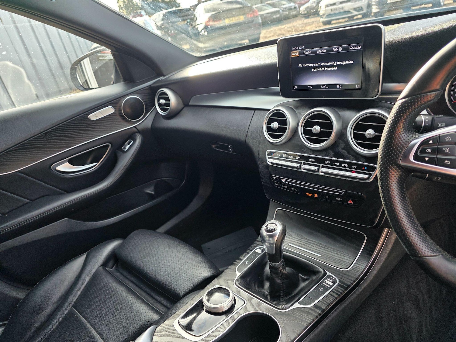 Used Mercedes-Benz C Class 2018 for sale - 76599436: Photo 21