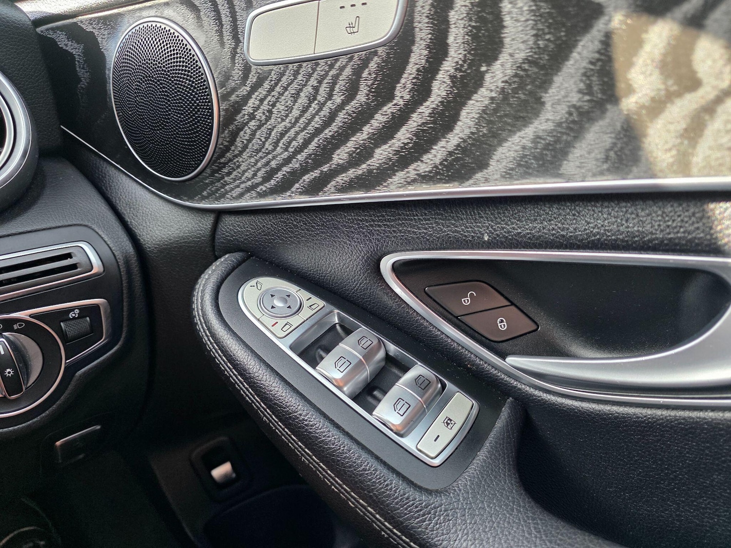 Used Mercedes-Benz C Class 2018 for sale - 76599436: Photo 32