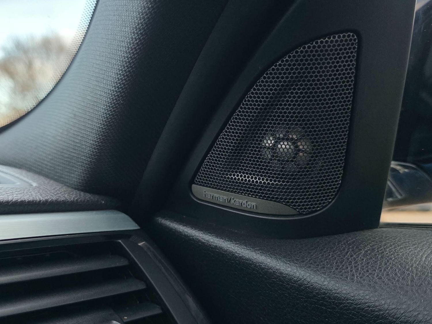 Used BMW 3 Series 2014 for sale - 76855993: Photo 30