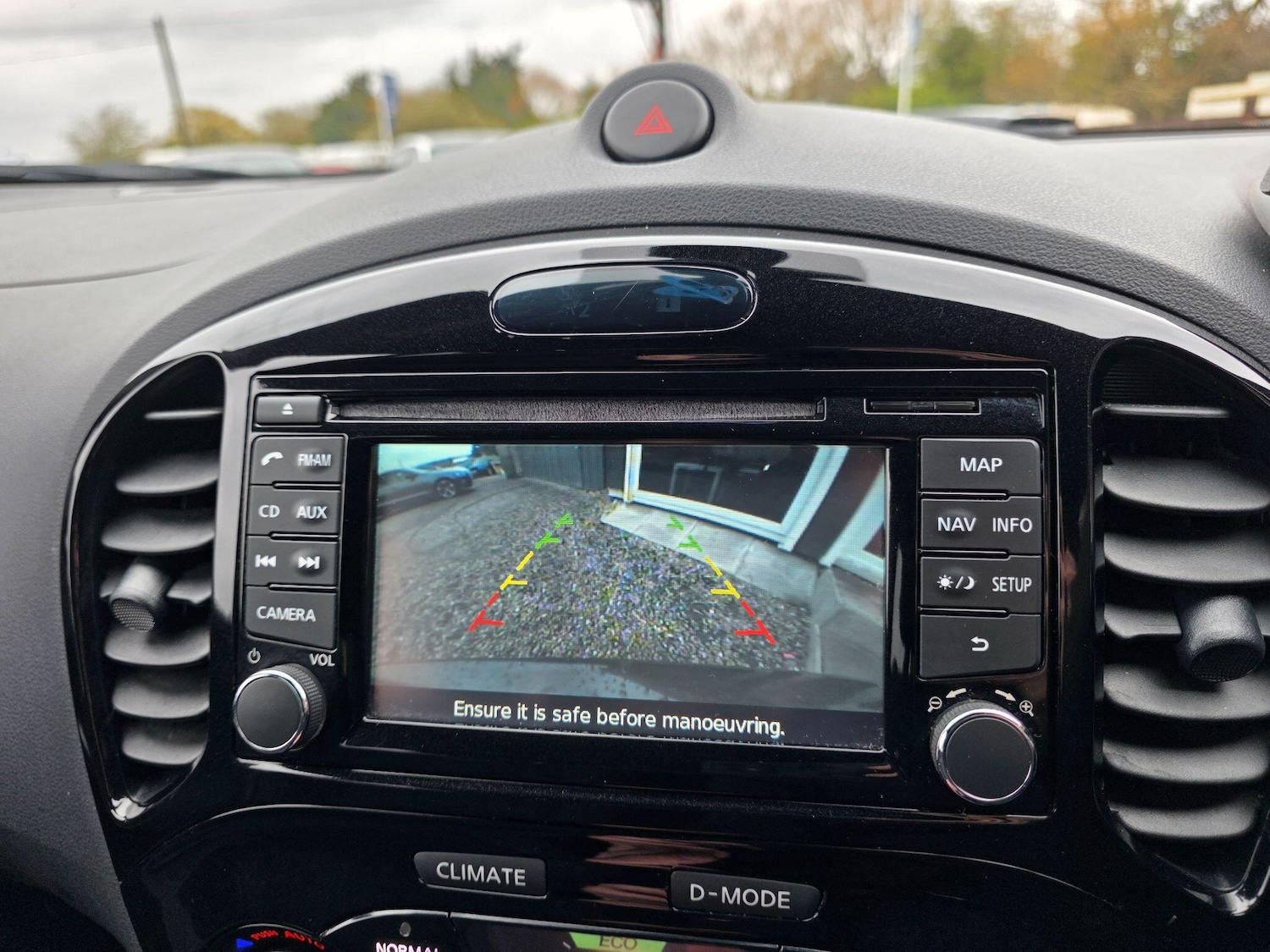 Used Nissan Juke 2014 for sale - 78046851: Photo 27