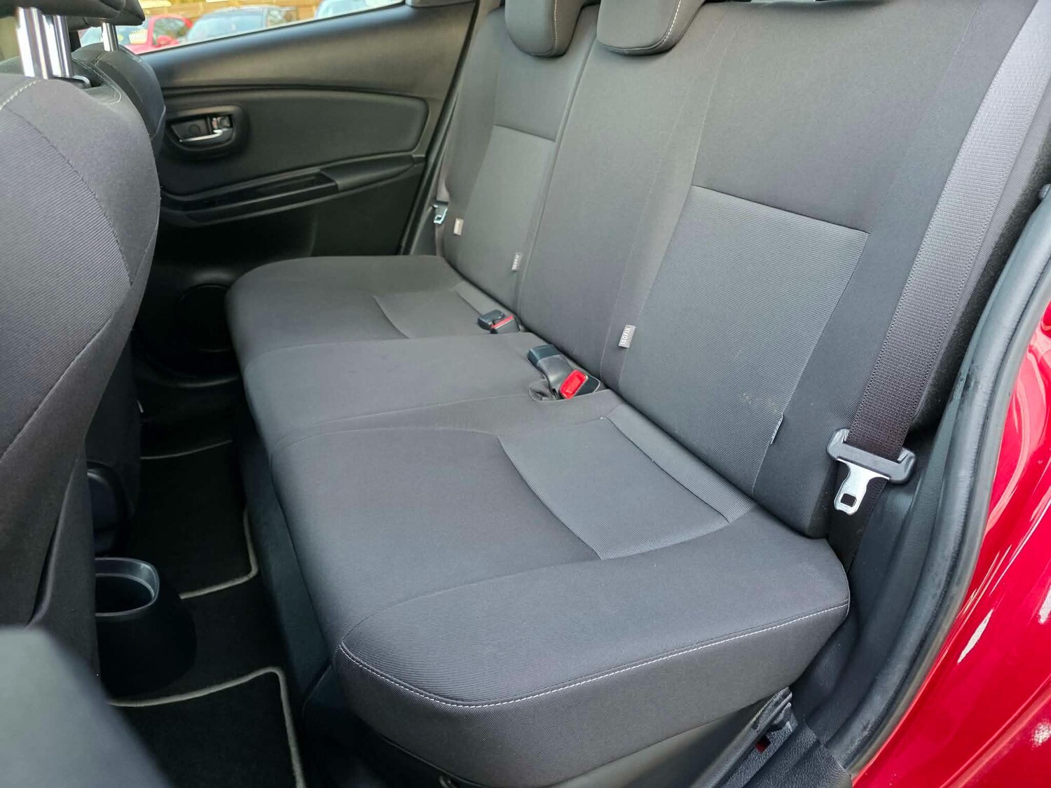 Used Toyota Yaris 2017 for sale - 77585893: Photo 19