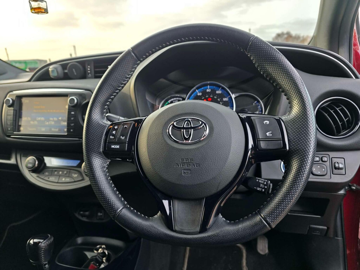 Used Toyota Yaris 2017 for sale - 77585893: Photo 20