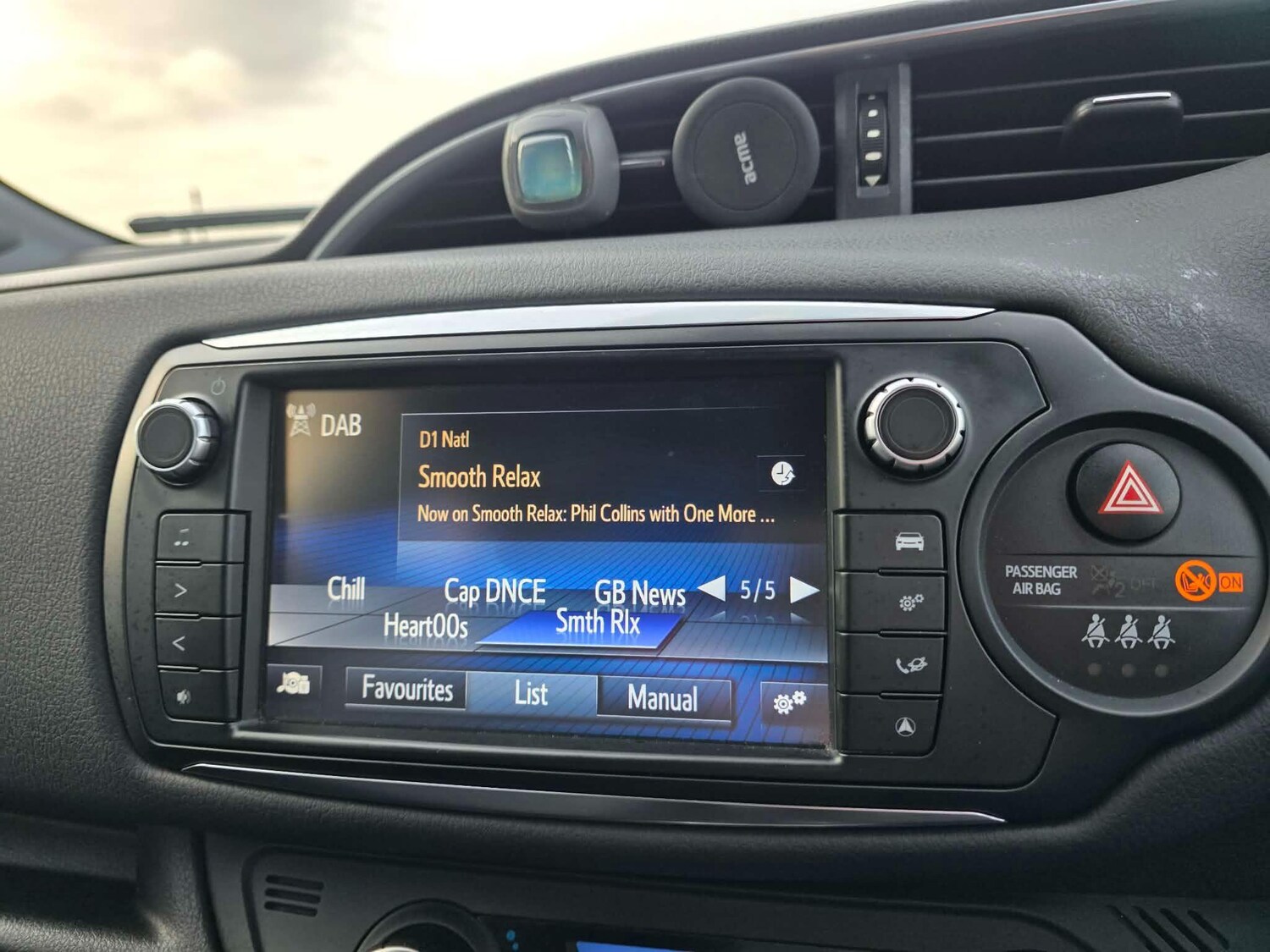 Used Toyota Yaris 2017 for sale - 77585893: Photo 30