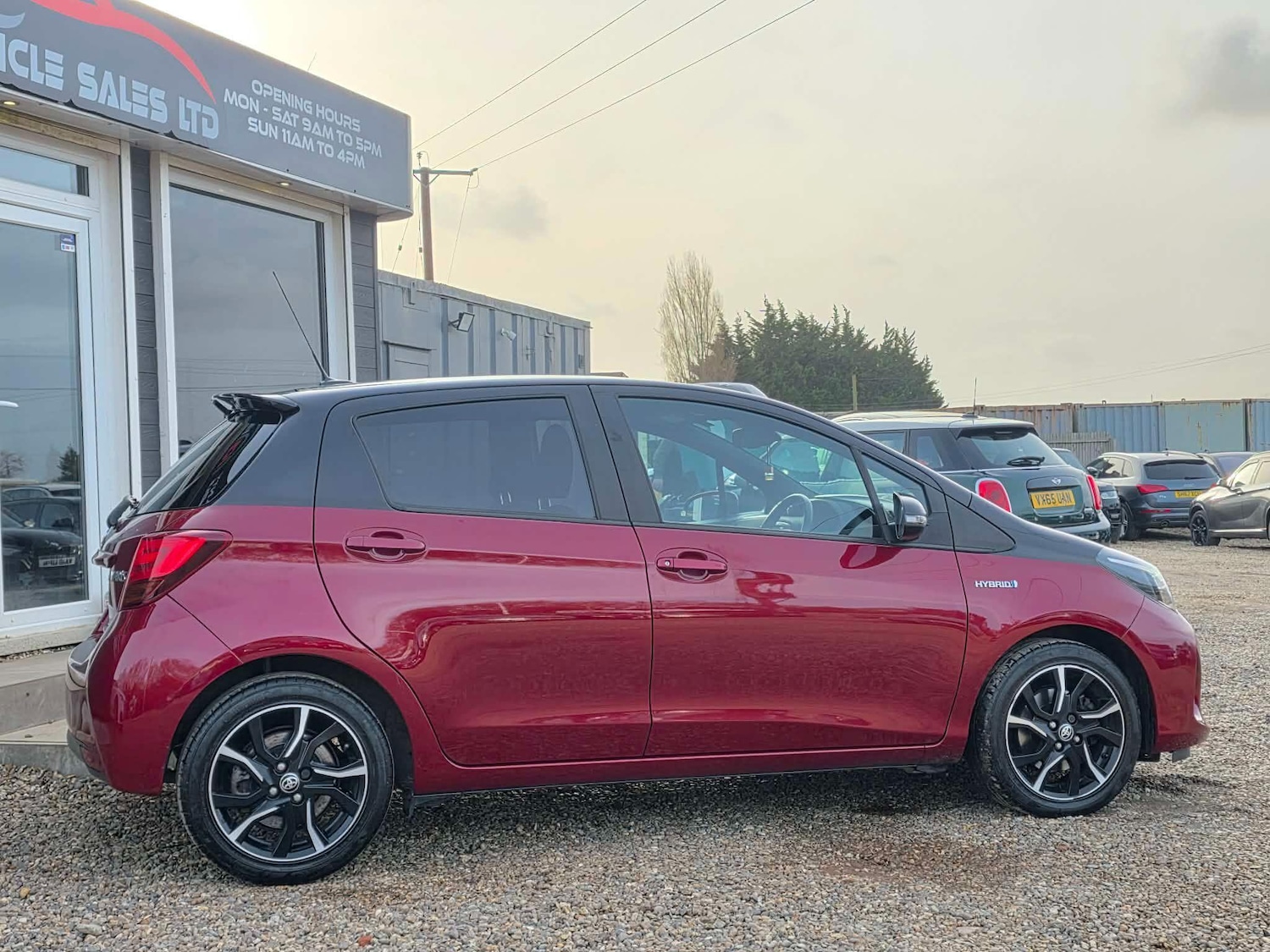 Used Toyota Yaris 2017 for sale - 77585893: Photo 4