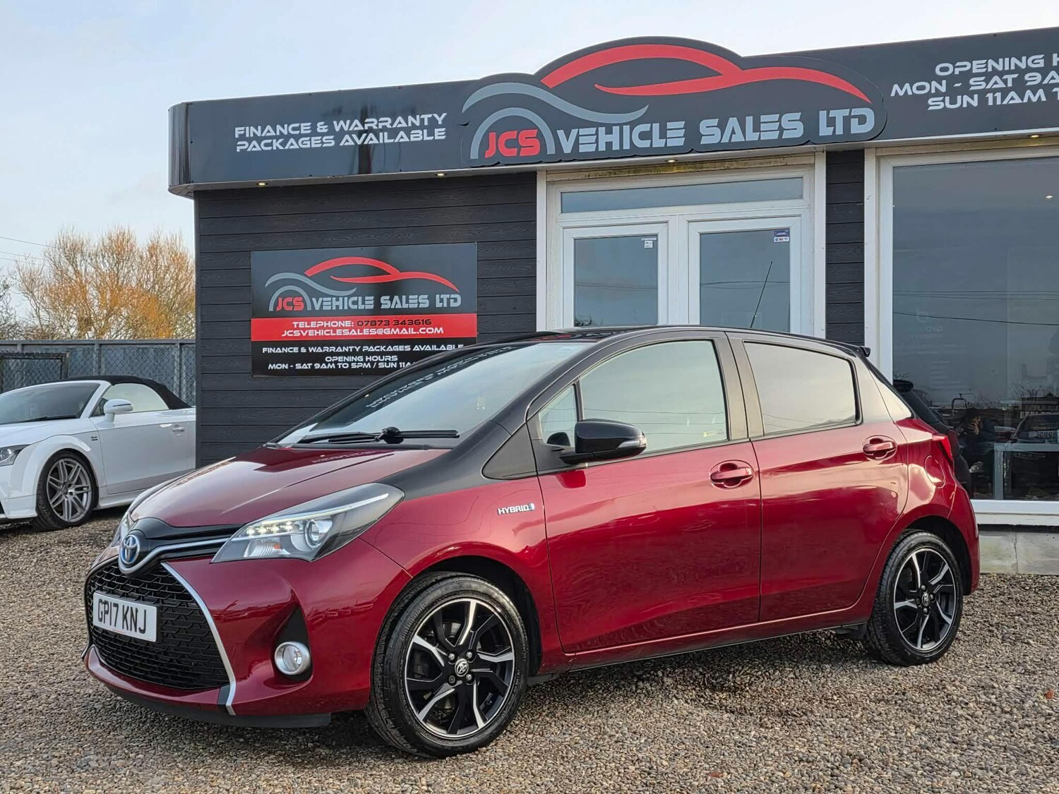 Used Toyota Yaris 2017 for sale - 77585893: Photo 8