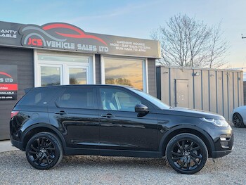 Used Land Rover Discovery Sport 2016 for sale - 78276492: Photo