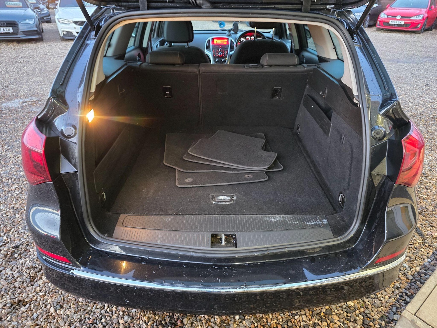 Used Vauxhall Astra 2013 for sale - 76887191: Photo 15