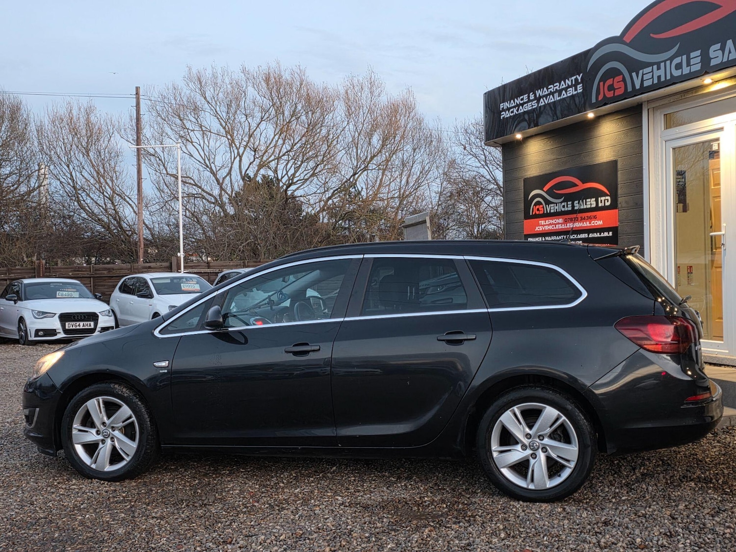 Used Vauxhall Astra 2013 for sale - 76887191: Photo 3