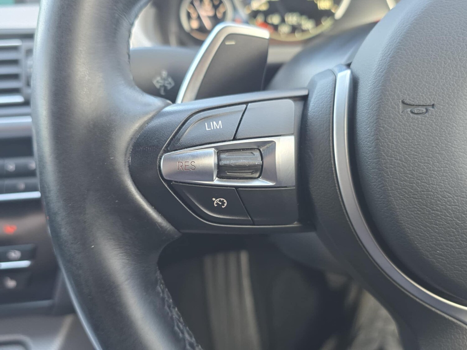 Used BMW 6 Series 2015 for sale - 76599451: Photo 31