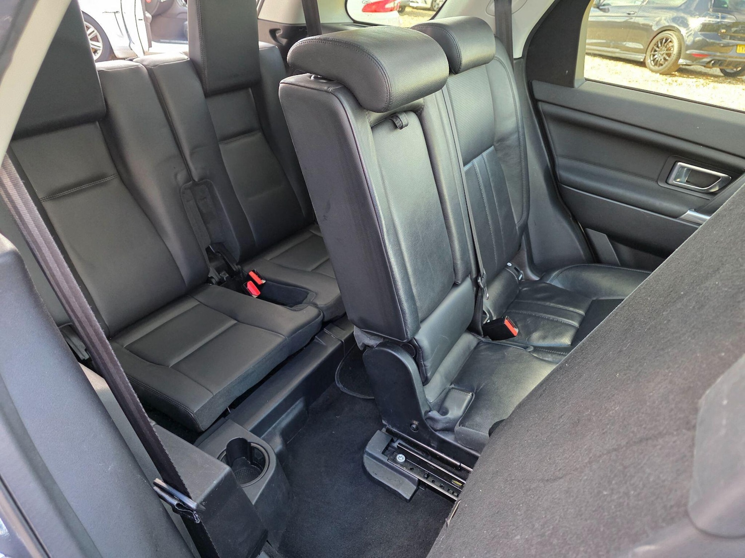 Used Land Rover Discovery Sport 2016 for sale - 76599450: Photo 16