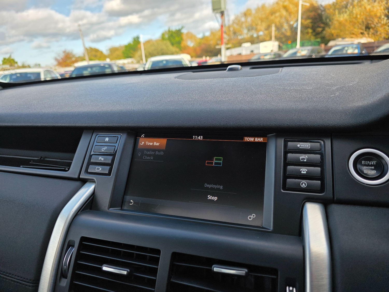 Used Land Rover Discovery Sport 2016 for sale - 76599450: Photo 30