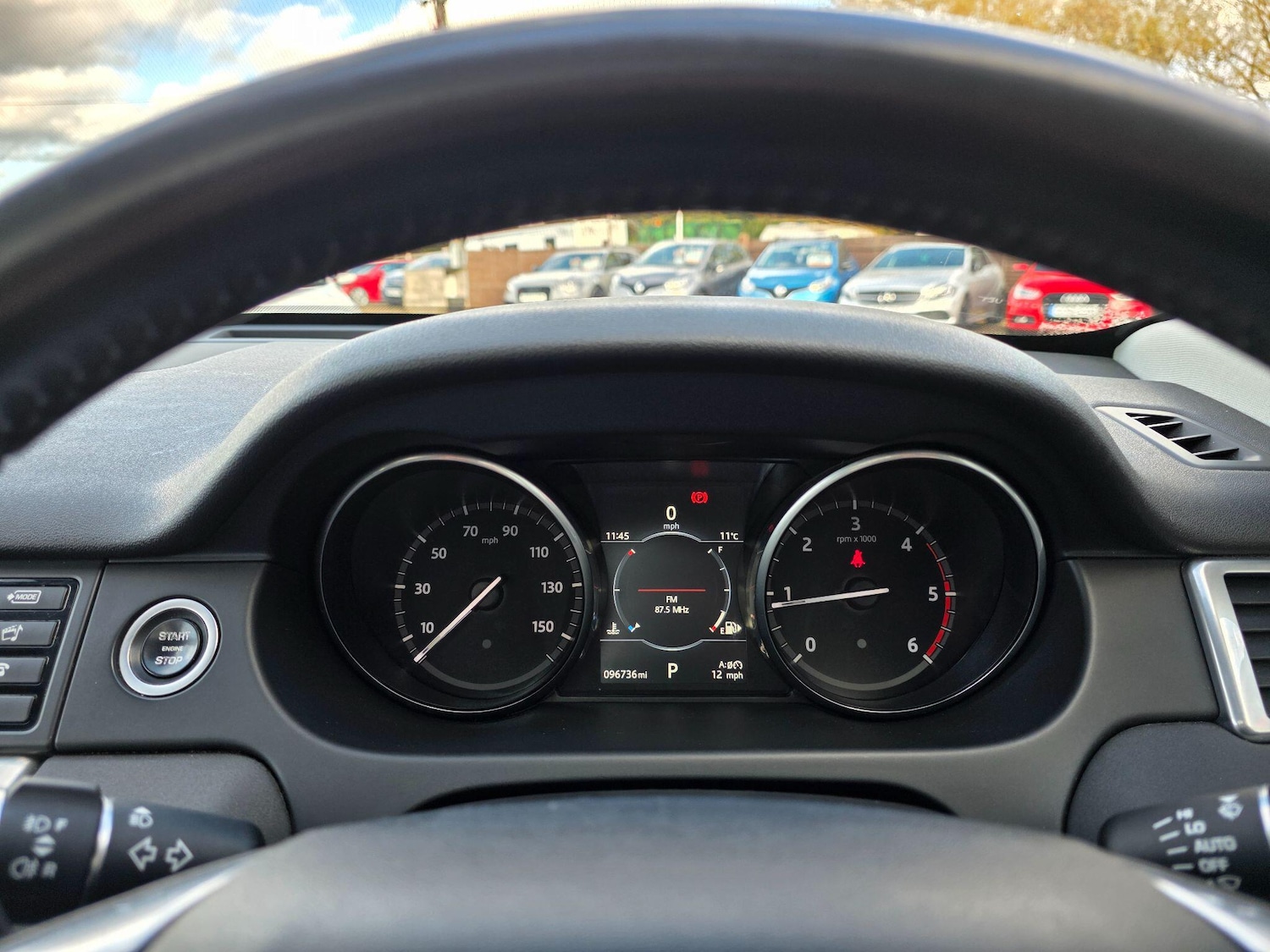 Used Land Rover Discovery Sport 2016 for sale - 76599450: Photo 44