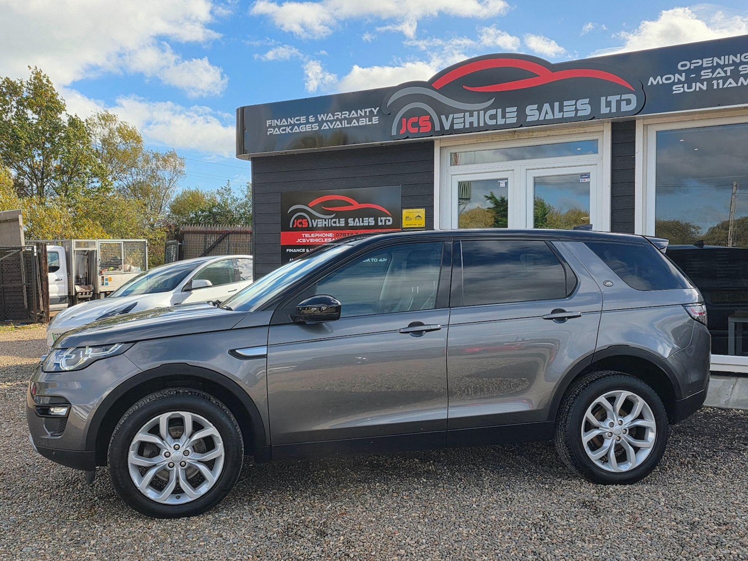 Used Land Rover Discovery Sport 2016 for sale - 76599450: Photo 9