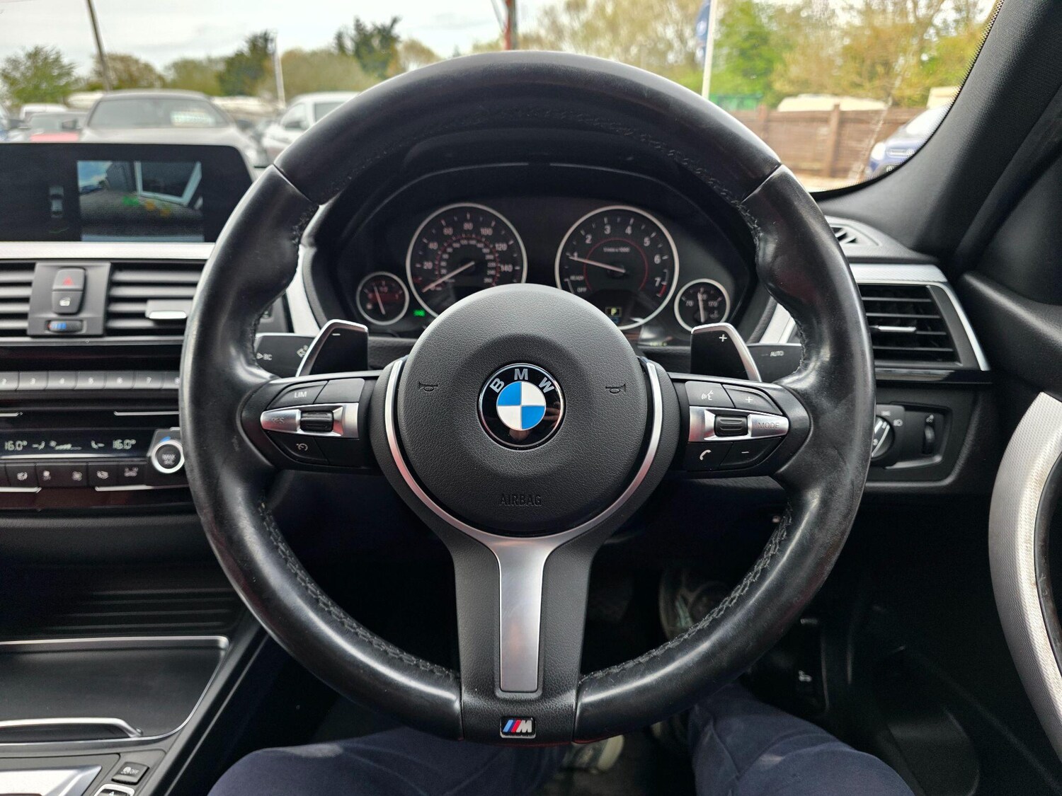 Used BMW 3 Series 2018 for sale - 78203970: Photo 43