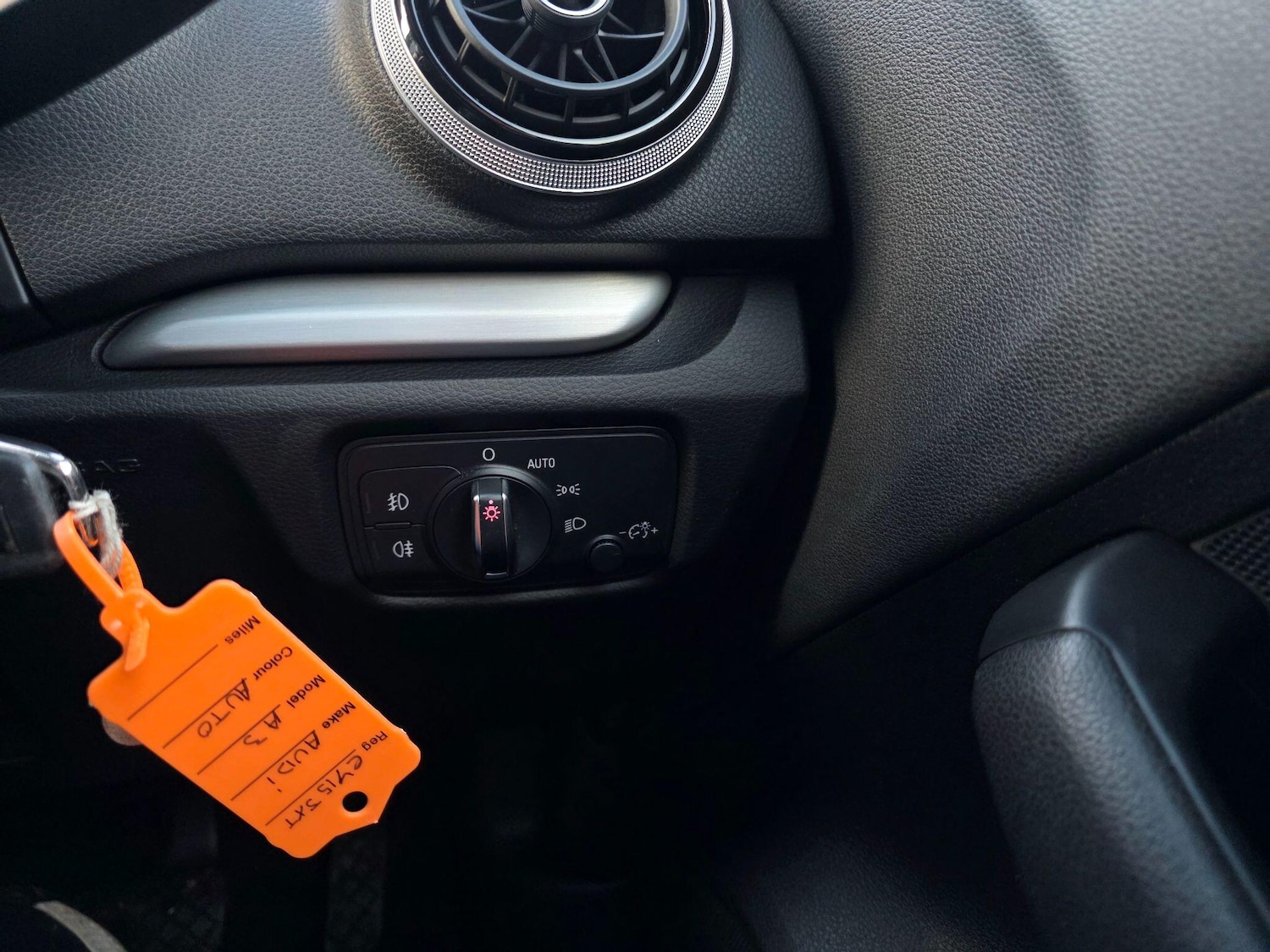 Used Audi A3 2015 for sale - 77016694: Photo 29