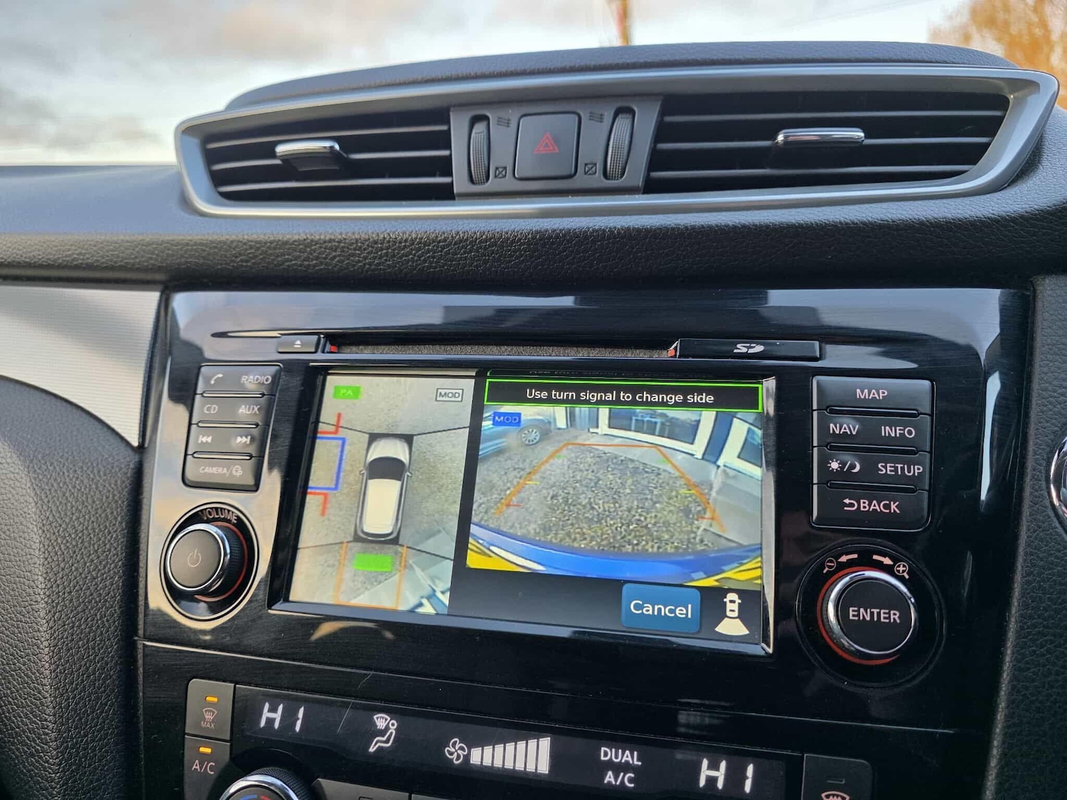 Used Nissan Qashqai 2017 for sale - 76688999: Photo 26