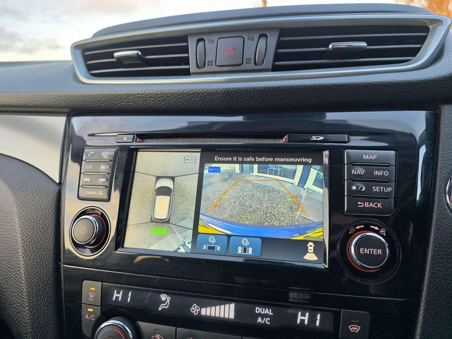 Used Nissan Qashqai 2017 for sale - 76688999: Photo 27