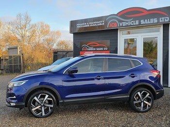 Used Nissan Qashqai 2017 for sale - 76688999: Photo