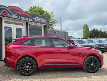 Used Jaguar F-Pace 2018 for sale - 78539249: Photo