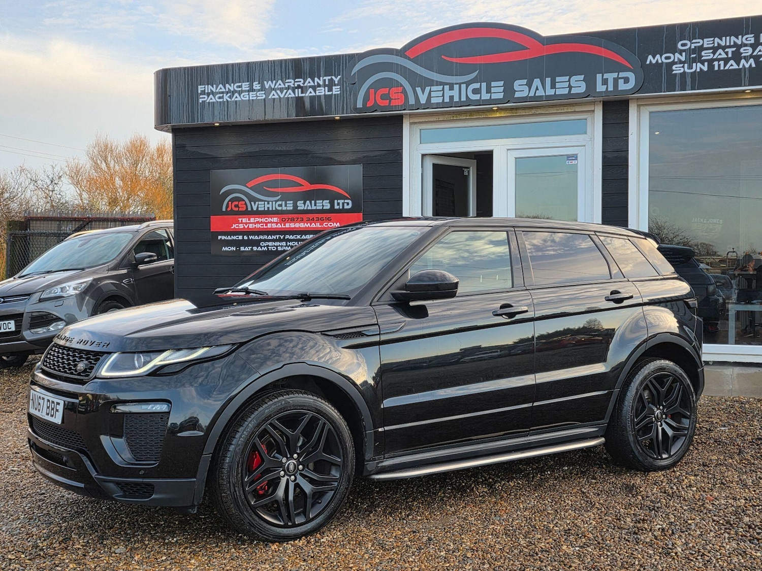 Used Land Rover Range Rover Evoque 2017 for sale - 77016926: Photo 2
