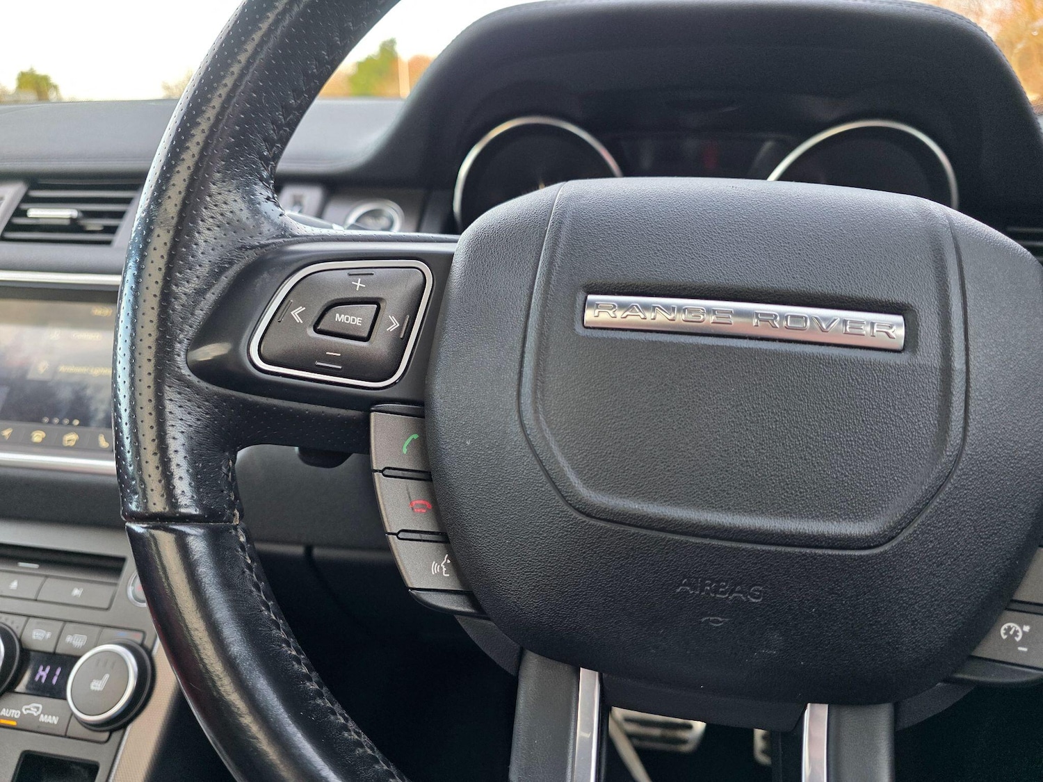 Used Land Rover Range Rover Evoque 2017 for sale - 77016926: Photo 44