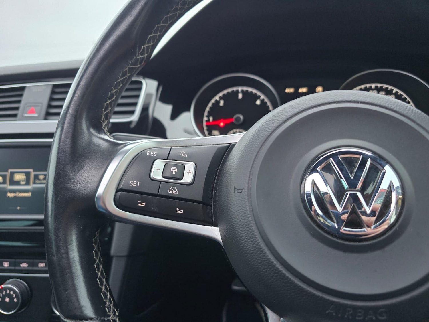 Used Volkswagen Golf for sale - 77496146: Photo 45